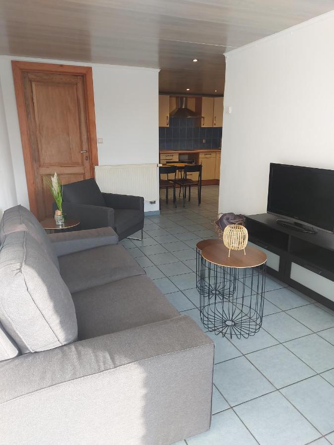 Appartement Rdc Plein Centre Avec Terrasse Visé المظهر الخارجي الصورة