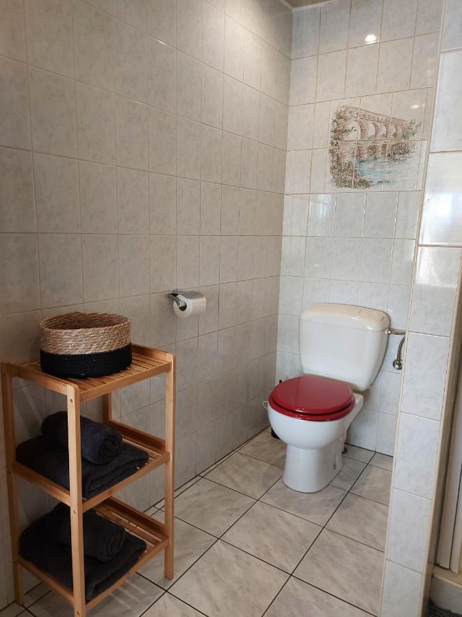 Appartement Rdc Plein Centre Avec Terrasse Visé المظهر الخارجي الصورة
